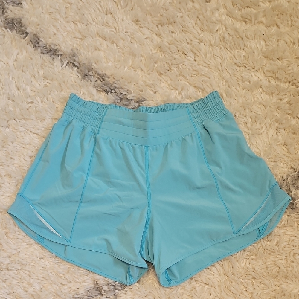 Lululemon Hotty Hot HR Short 4" *Lined